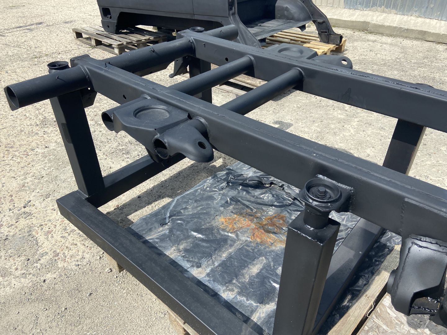 Stappel for Assembly Mercedes-Benz W463 G-Wagen 6x6